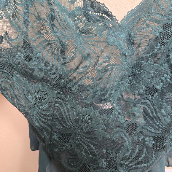 Y2K NWT Vintage Victoria's Secret Green Lace Bodysuit Teddy Lingerie M - Picture 8 of 8